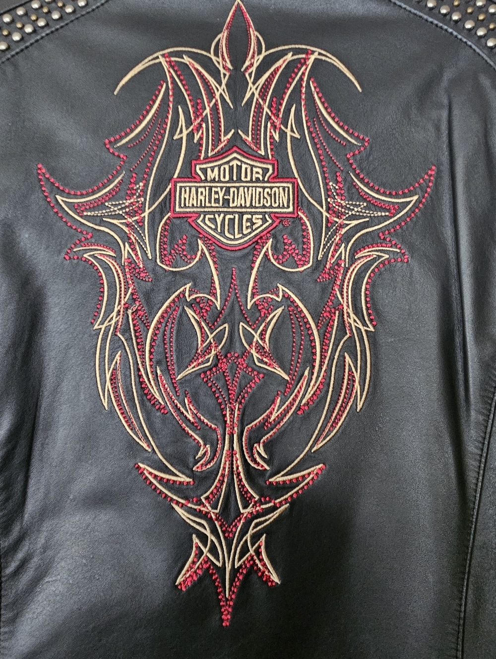 Harley-Davidson Studded Leather Jacket | Embroidered Back Logo | Moto Style - Picture 3 of 12